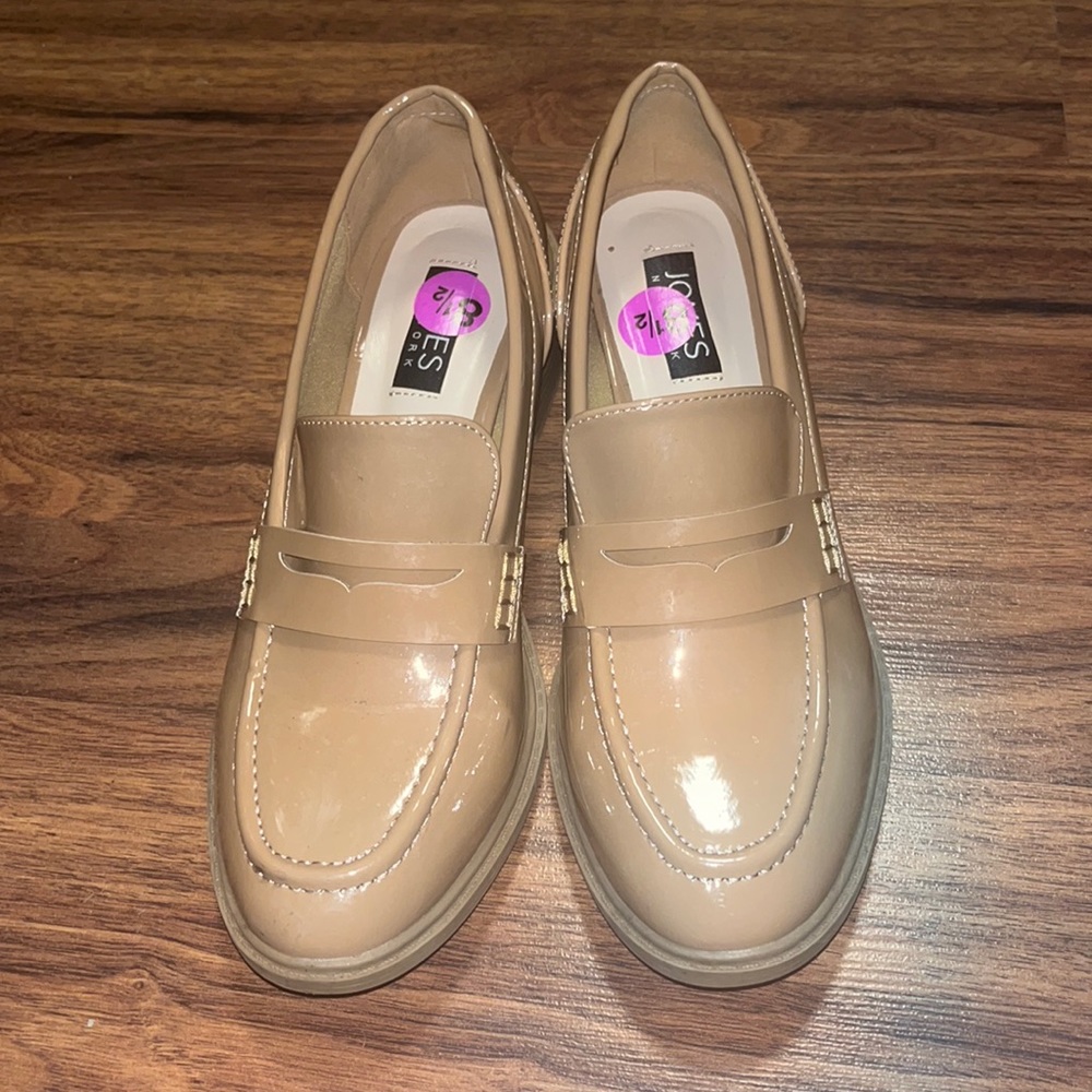 Jones New York Beige Loafers